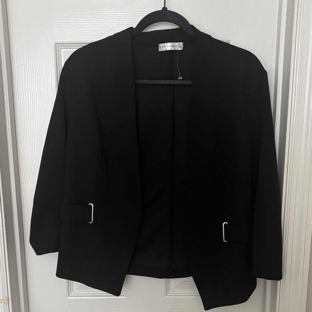 Chic Black Women's Blazer